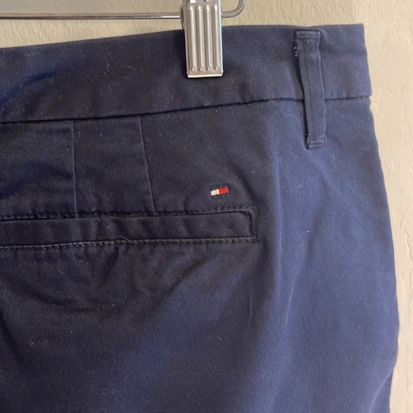 Tommy Hilfiger 9” Hollywood Bermuda short - Picture 3 of 3